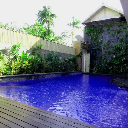 Xanadu Villa